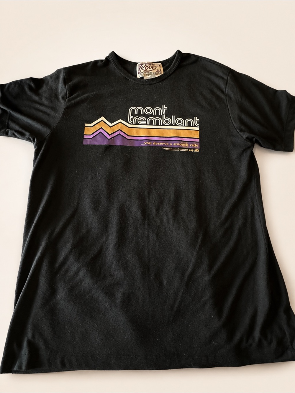 Vintage Roots Canada Mont Tremblant Ski T-Shirt Black Retro Graphic Tee Size L